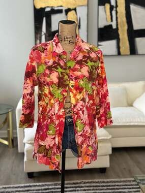 Chico's 100% Linen Painterly Floral Print Belted Shirt Jacket Size 1